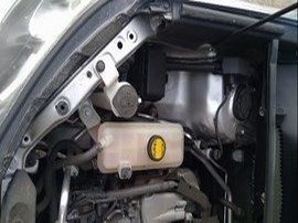 2015 TOYOTA RAV4 SILVER LE 2.5L AT AWD.  Z24877